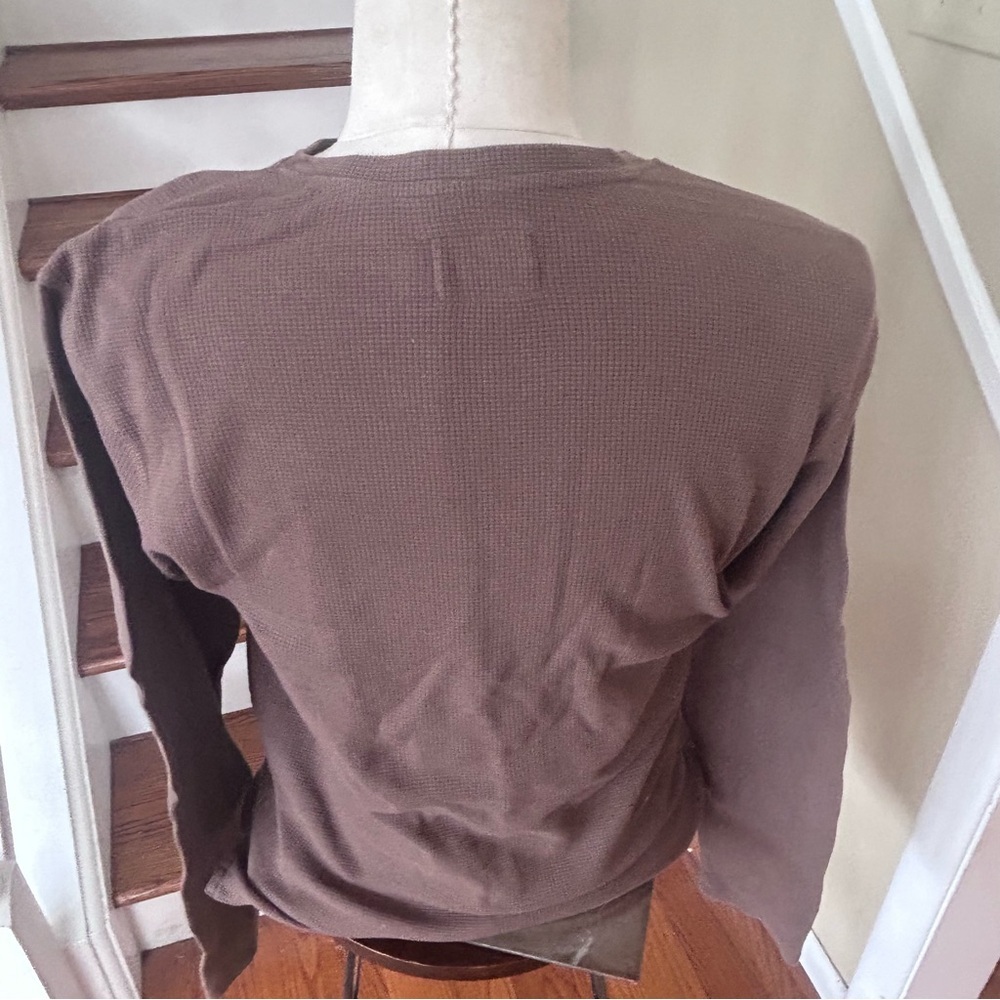 Pact Organic Cotton Thermal Henley Mens M Brown Waffle Knit Sustainable Layering - Picture 3 of 8